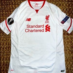 2015-2016 Liverpool FC New Balance Away
Jersey - White -Large - Great Condition!
